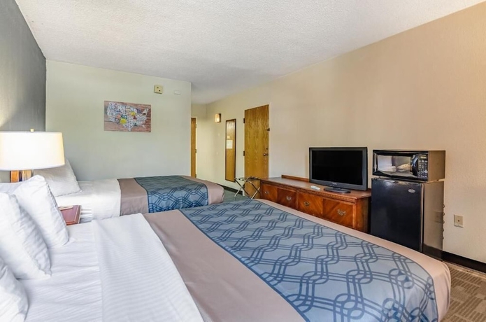 Imagen de la habitación del Hotel Econo Lodge Inn and Suites Radford-blacksburg Area. Foto 7