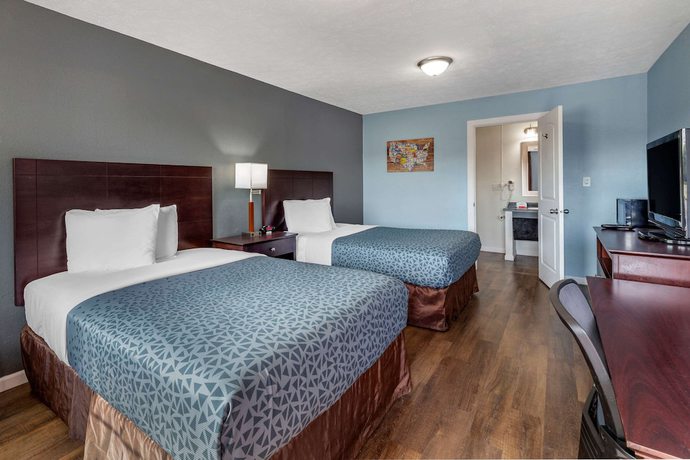Imagen de la habitación del Hotel Econo Lodge Inn and Suites South. Foto 10