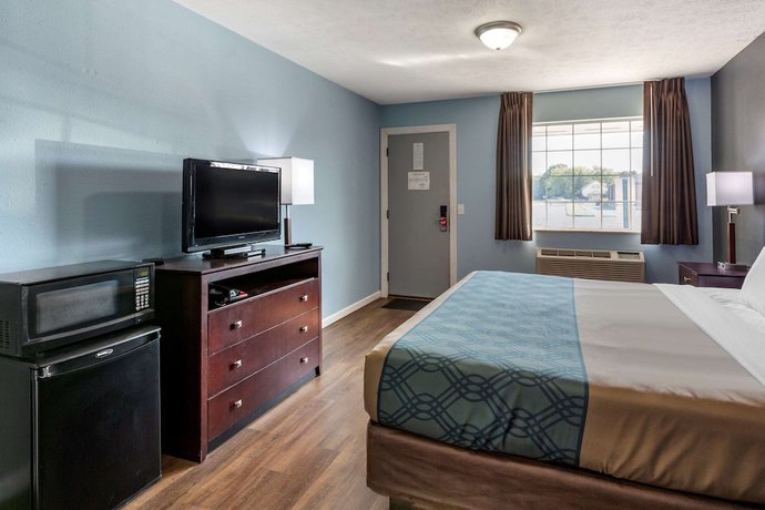 Imagen de la habitación del Hotel Econo Lodge Inn and Suites South. Foto 15