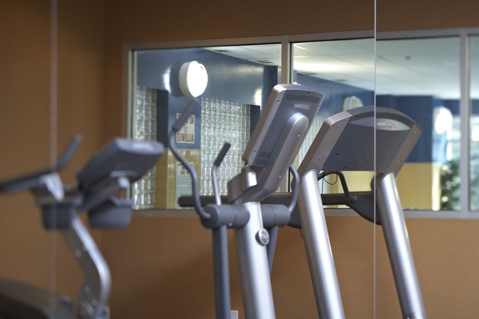 Imagen de los interiores del Hotel Econo Lodge Inn and Suites University. Foto 16