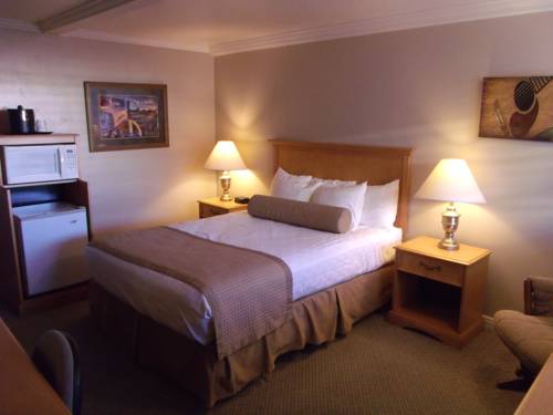 Imagen de la habitación del Hotel Econo Lodge Inn and Suites Vernal near Dinosaur Monument. Foto 4