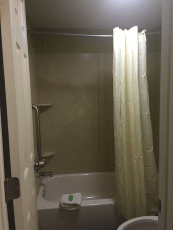 Imagen de la habitación del Hotel Econo Lodge Inn and Suites, Virginia Beach. Foto 11