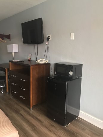 Imagen de la habitación del Hotel Econo Lodge Inn and Suites, Virginia Beach. Foto 19