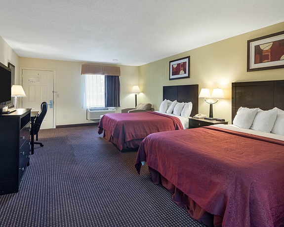 Imagen de la habitación del Hotel Econo Lodge Inn and Suites West - Energy Corridor. Foto 12