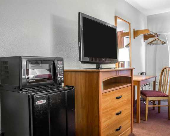 Imagen de la habitación del Hotel Econo Lodge Ithaca. Foto 6