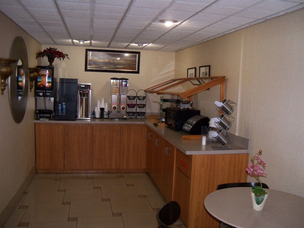 Imagen del bar/restaurante del Hotel Econo Lodge Jacksonville. Foto 3