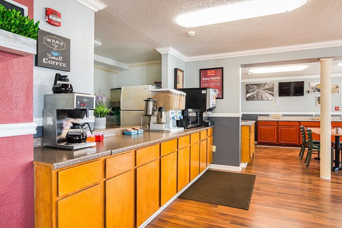 Imagen del bar/restaurante del Hotel Econo Lodge Jacksonville Near Little Rock Air Force Base. Foto 2