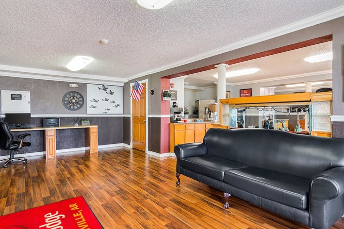 Imagen de los interiores del Hotel Econo Lodge Jacksonville Near Little Rock Air Force Base. Foto 19