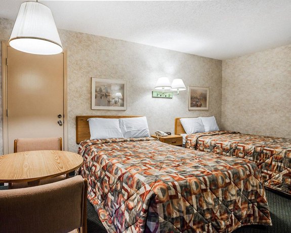 Imagen de la habitación del Hotel Econo Lodge Jefferson City. Foto 8