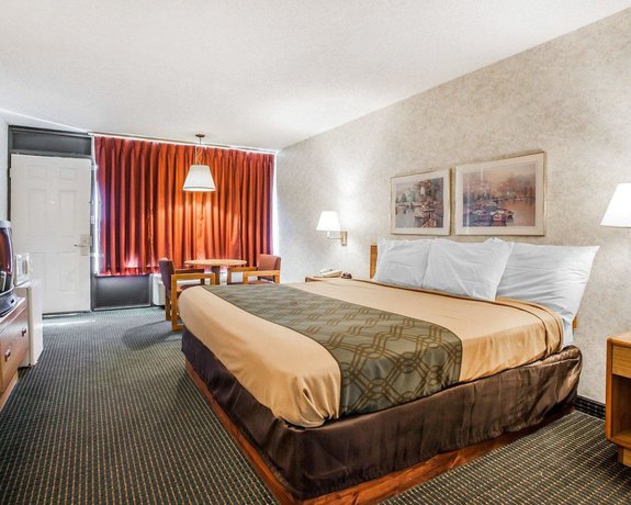 Imagen de la habitación del Hotel Econo Lodge Jefferson City. Foto 12