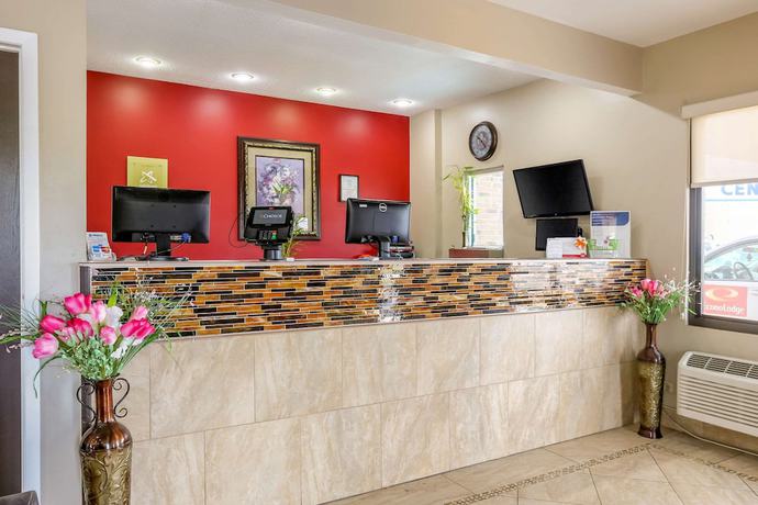 Imagen de los interiores del Hotel Econo Lodge, Joliet. Foto 19