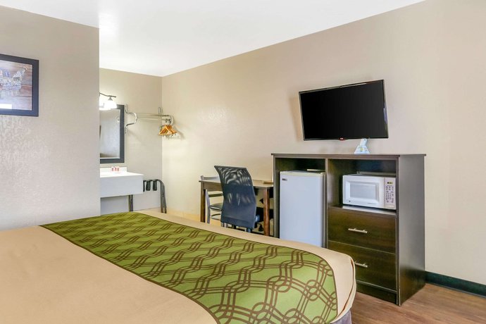 Imagen de la habitación del Hotel Econo Lodge, Joliet. Foto 11