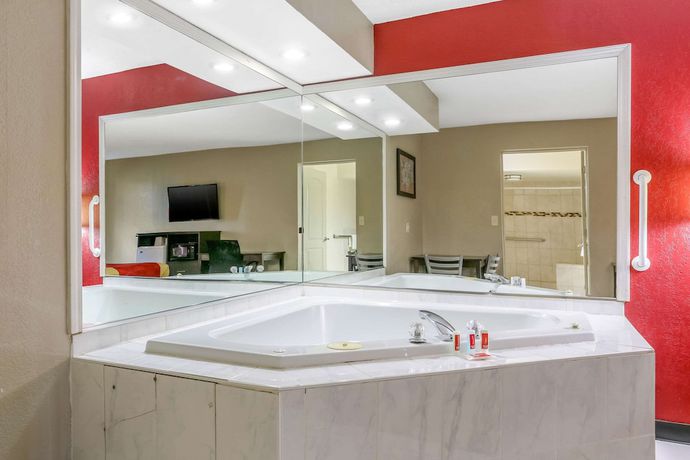 Imagen de la habitación del Hotel Econo Lodge, Joliet. Foto 14