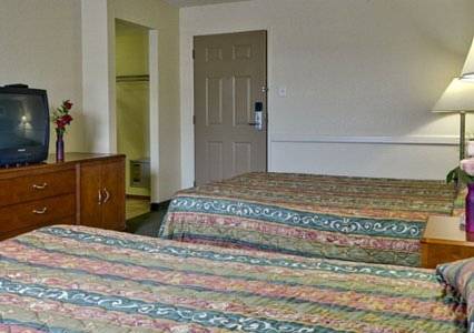 Imagen de la habitación del Hotel Econo Lodge Kalamazoo. Foto 9
