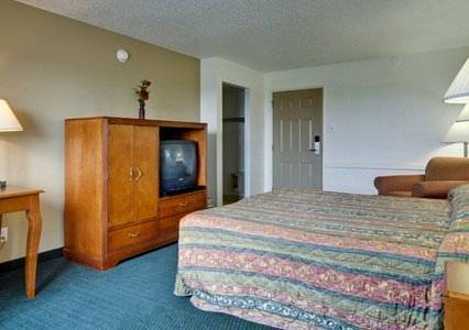 Imagen de la habitación del Hotel Econo Lodge Kalamazoo. Foto 11