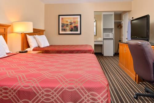 Imagen de la habitación del Hotel Econo Lodge, Kennewick. Foto 2