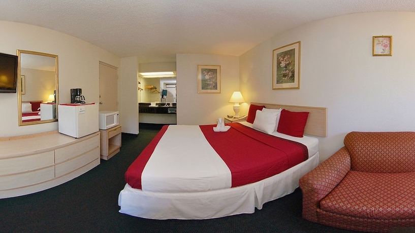 Imagen de la habitación del Hotel Econo Lodge, Kissimmee. Foto 3