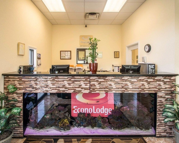Imagen de los interiores del Hotel Econo Lodge, Kissimmee. Foto 18