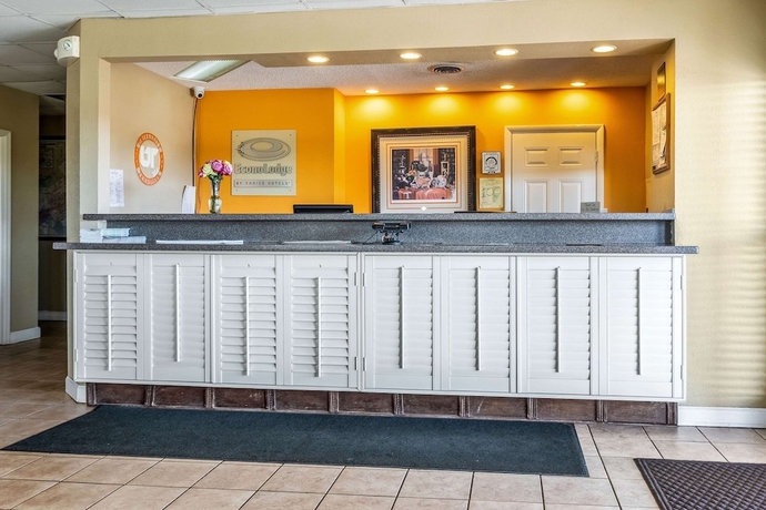 Imagen de los interiores del Hotel Econo Lodge, Knoxville. Foto 18