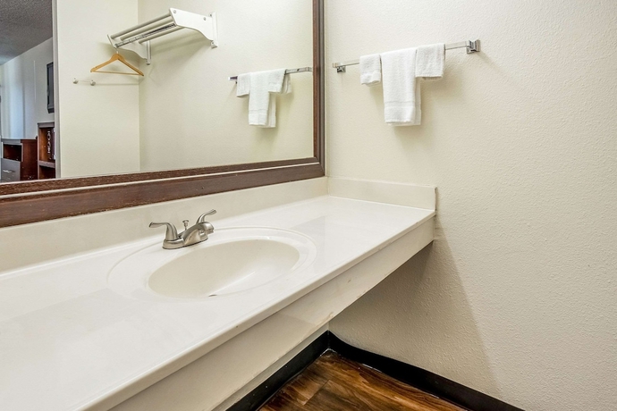 Imagen de la habitación del Hotel Econo Lodge, Knoxville. Foto 12