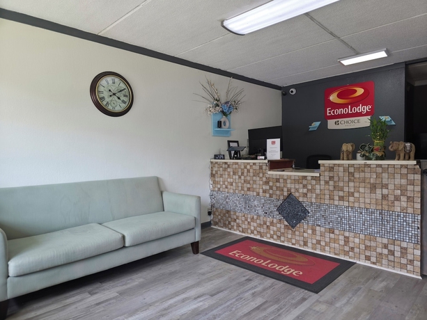 Imagen de los interiores del Hotel Econo Lodge Lavonia. Foto 15