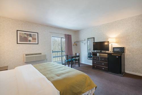 Imagen de la habitación del Hotel Econo Lodge Lee - Great Barrington. Foto 6