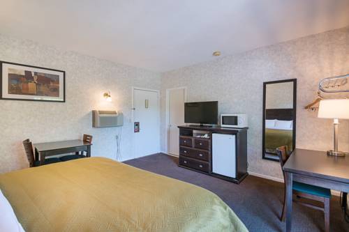 Imagen de la habitación del Hotel Econo Lodge Lee - Great Barrington. Foto 8