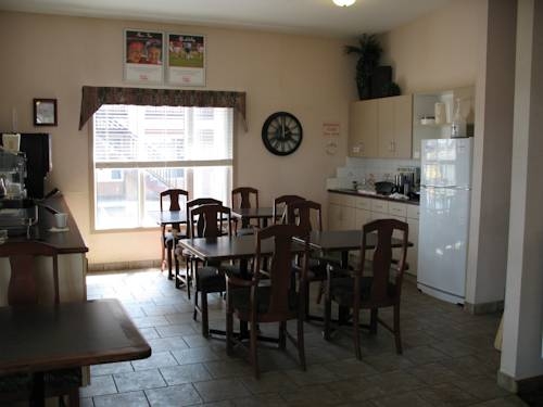 Imagen general del Hotel Econo Lodge Lethbridge. Foto 2
