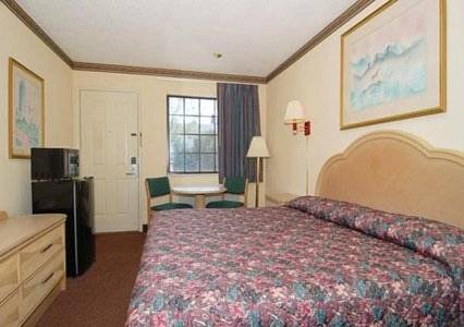Imagen de la habitación del Hotel Econo Lodge Lexington, Kentucky. Foto 3