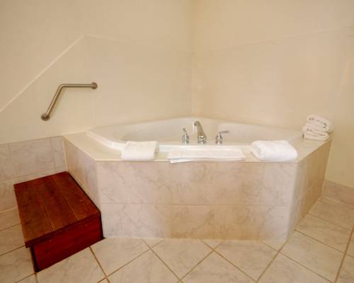 Imagen de la habitación del Hotel Econo Lodge Lincoln. Foto 9