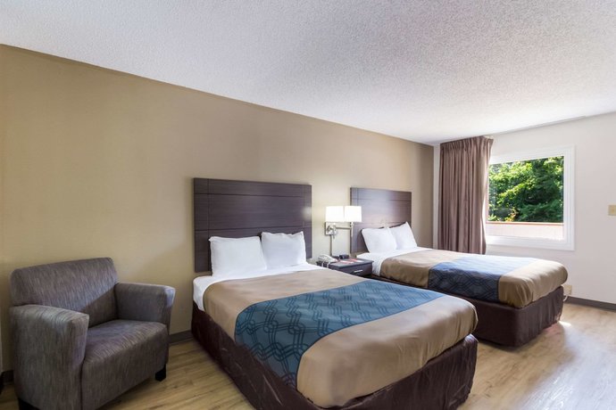 Imagen de la habitación del Hotel Econo Lodge Little Creek. Foto 6