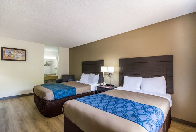 Imagen de la habitación del Hotel Econo Lodge Little Creek. Foto 18