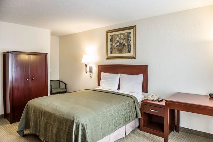 Imagen de la habitación del Hotel Econo Lodge, Lloyd. Foto 16