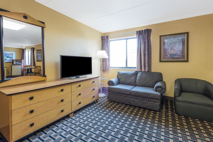 Imagen de la habitación del Hotel Econo Lodge Louisville East. Foto 10