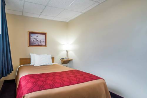 Imagen de la habitación del Hotel Econo Lodge, Manchester. Foto 4