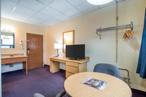 Imagen de la habitación del Hotel Econo Lodge, Manchester. Foto 10