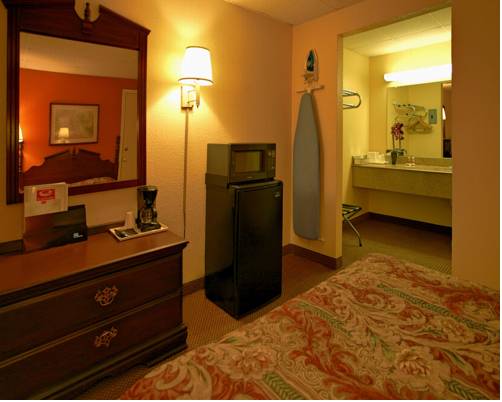 Imagen de la habitación del Hotel Econo Lodge Marshall. Foto 6