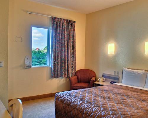 Imagen de la habitación del Hotel Econo Lodge, Meadville. Foto 5