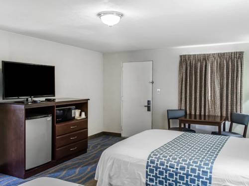 Imagen de la habitación del Hotel Econo Lodge Mechanicsburg. Foto 10
