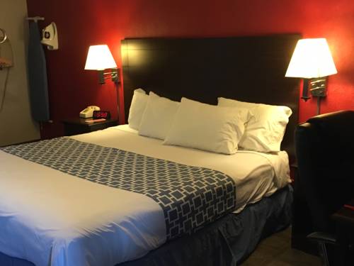 Imagen de la habitación del Hotel Econo Lodge Mechanicsburg. Foto 16