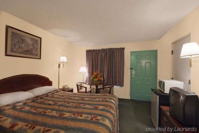 Imagen de la habitación del Hotel Econo Lodge, Mobile. Foto 2