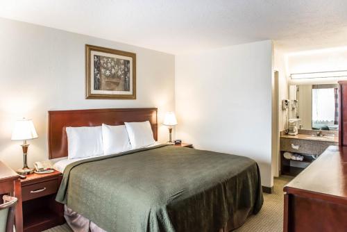 Imagen de la habitación del Hotel Econo Lodge Monticello. Foto 5