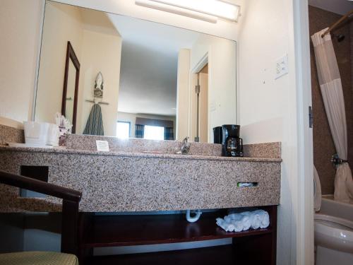 Imagen de la habitación del Hotel Econo Lodge Monticello. Foto 6