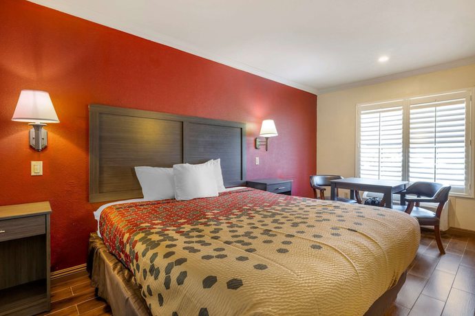 Imagen de la habitación del Hotel Econo Lodge Moreno Valley. Foto 8