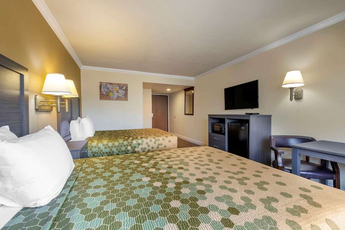 Imagen de la habitación del Hotel Econo Lodge Moreno Valley. Foto 11