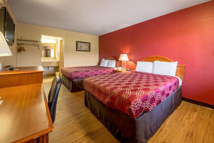 Imagen de la habitación del Hotel Econo Lodge Mt Laurel. Foto 5