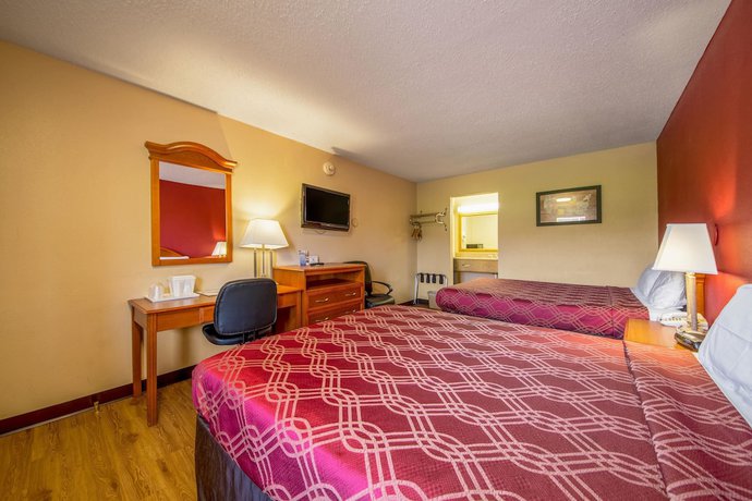 Imagen de la habitación del Hotel Econo Lodge Mt Laurel. Foto 7