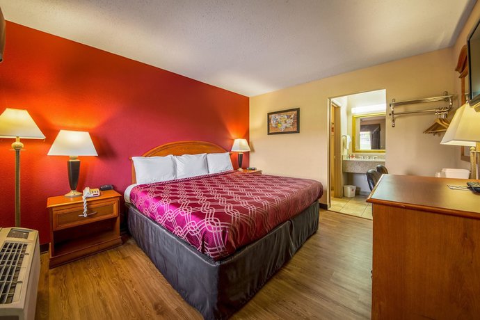 Imagen de la habitación del Hotel Econo Lodge Mt Laurel. Foto 11