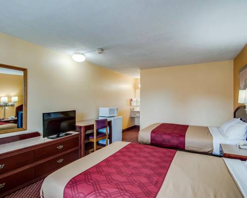 Imagen general del Hotel Econo Lodge Near Bluefield College. Foto 1