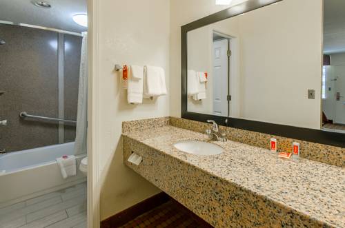 Imagen de la habitación del Hotel Econo Lodge Near Motor Speedway. Foto 2
